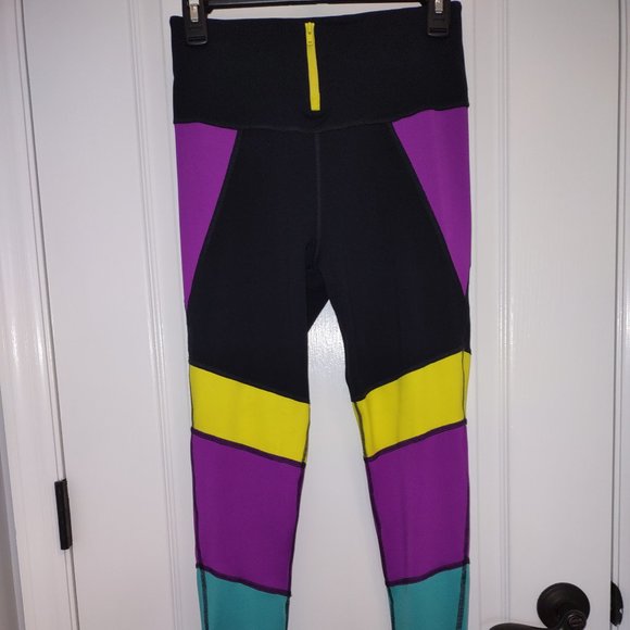 Zumba Fitness Pants - Zumba compression hi-rise leggings. Medium. EUC